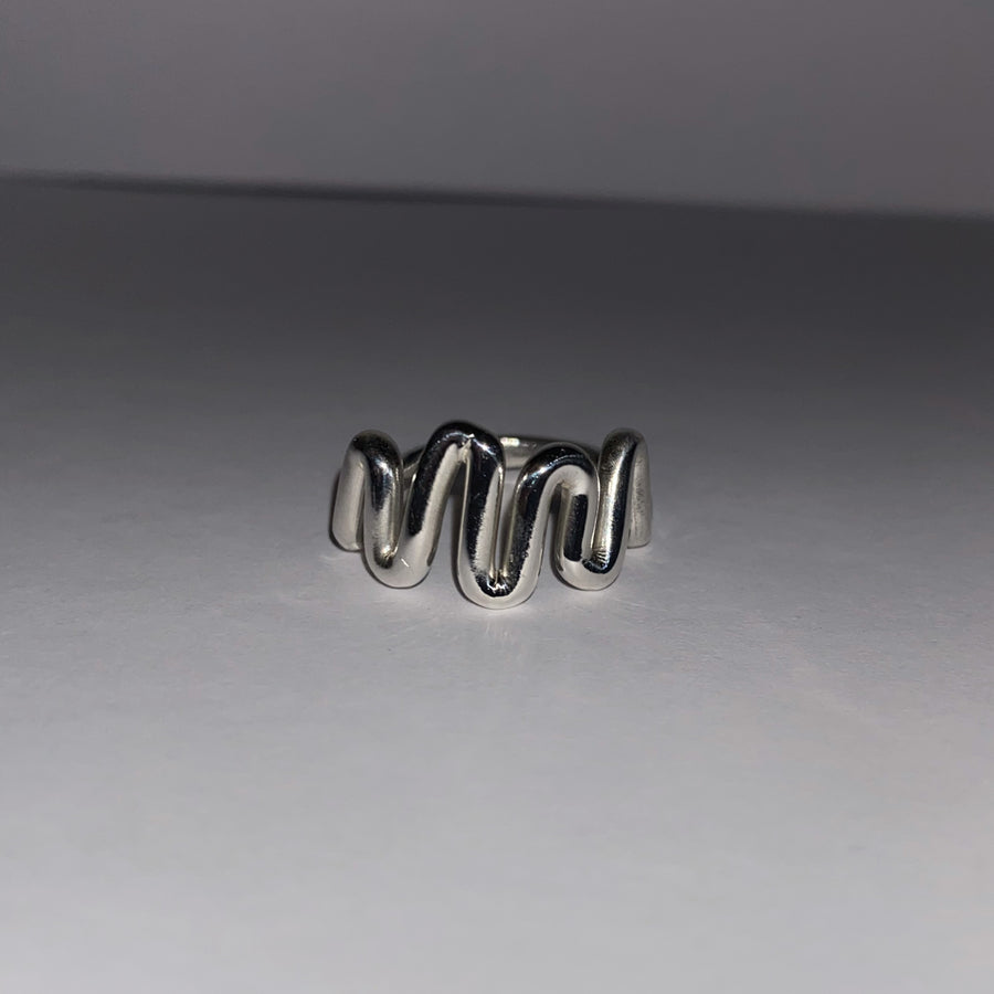 Wavy Ring Big